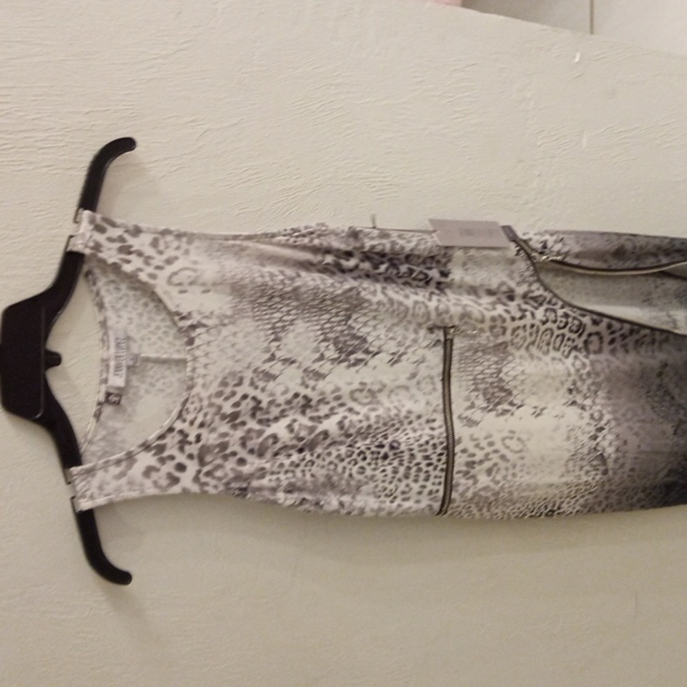 Jennifer Lopez zipper dress